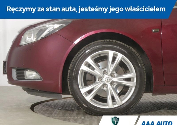 Opel Insignia cena 27000 przebieg: 233708, rok produkcji 2012 z Skórcz małe 137